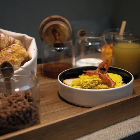 The Sanctuary Urban Retreat Rom