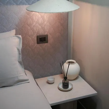 Hotell The Sanctuary Urban Retreat *