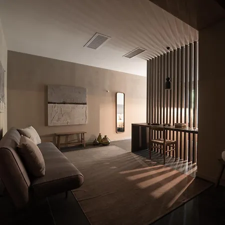 Hotell The Sanctuary Urban Retreat *